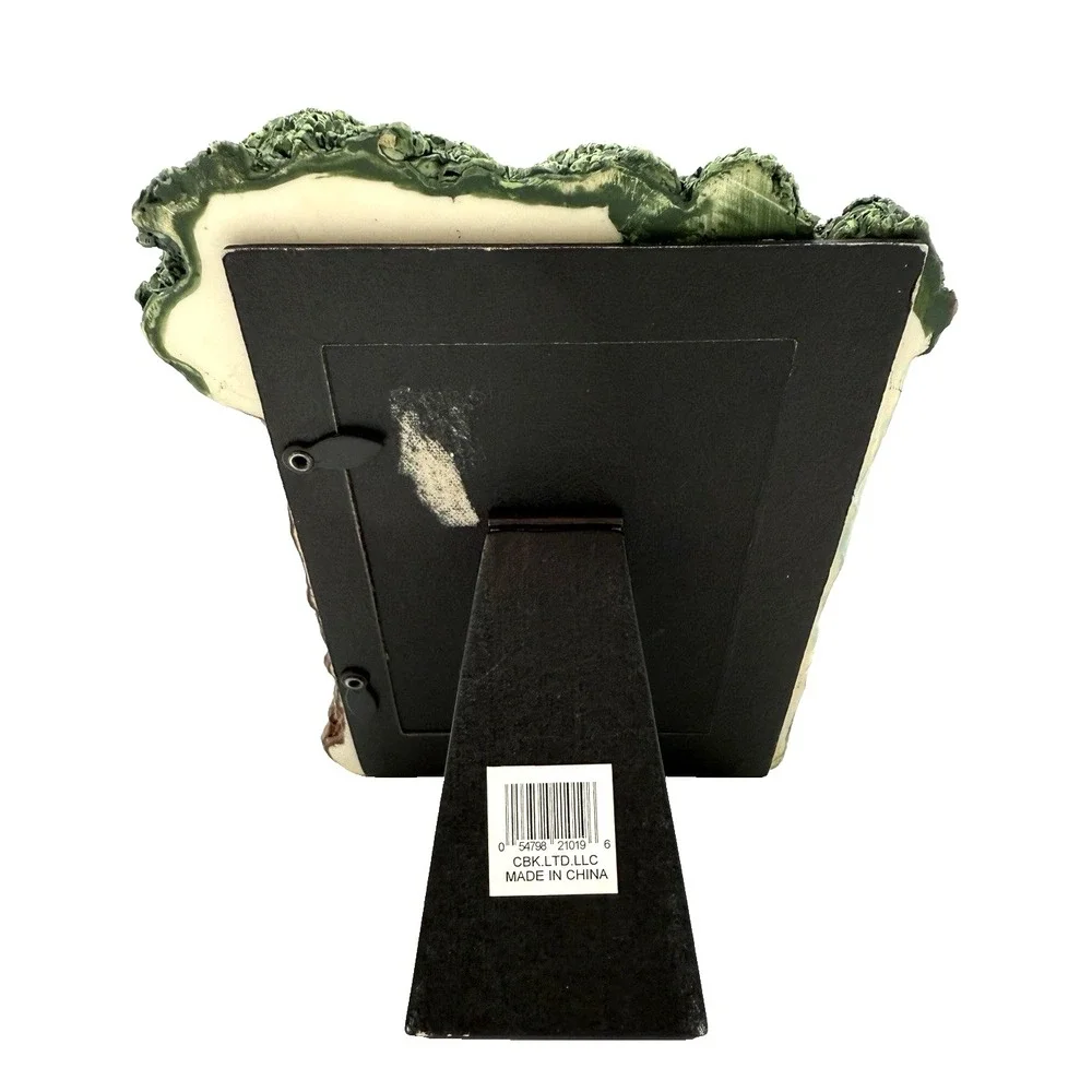 Golf Photo Frame for That Favorite Golfer Three-Dimensional for 3.5 x 5 Photo